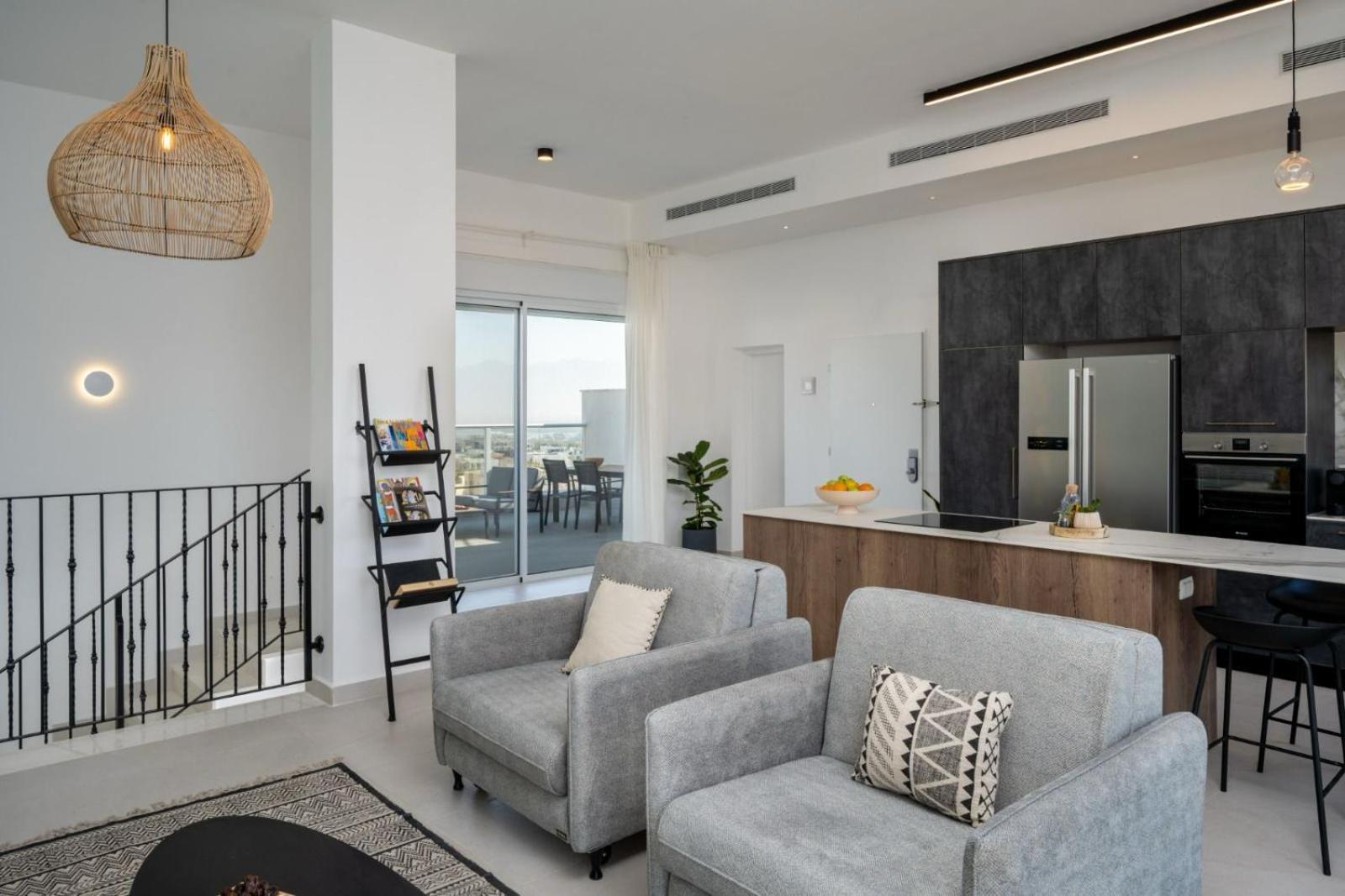 Mountain And Sea View - Penthouse With Private Pool Daire Eilat Dış mekan fotoğraf